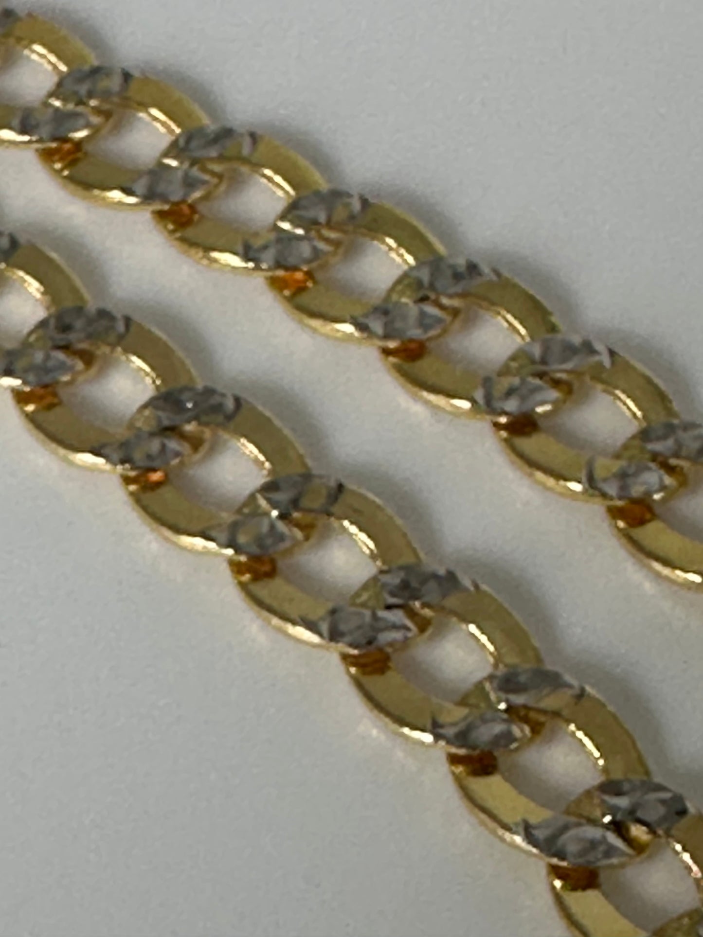Cadena corte cubano diamantada 24”