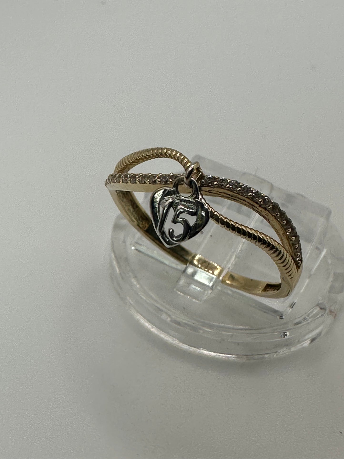 Anillo XV años