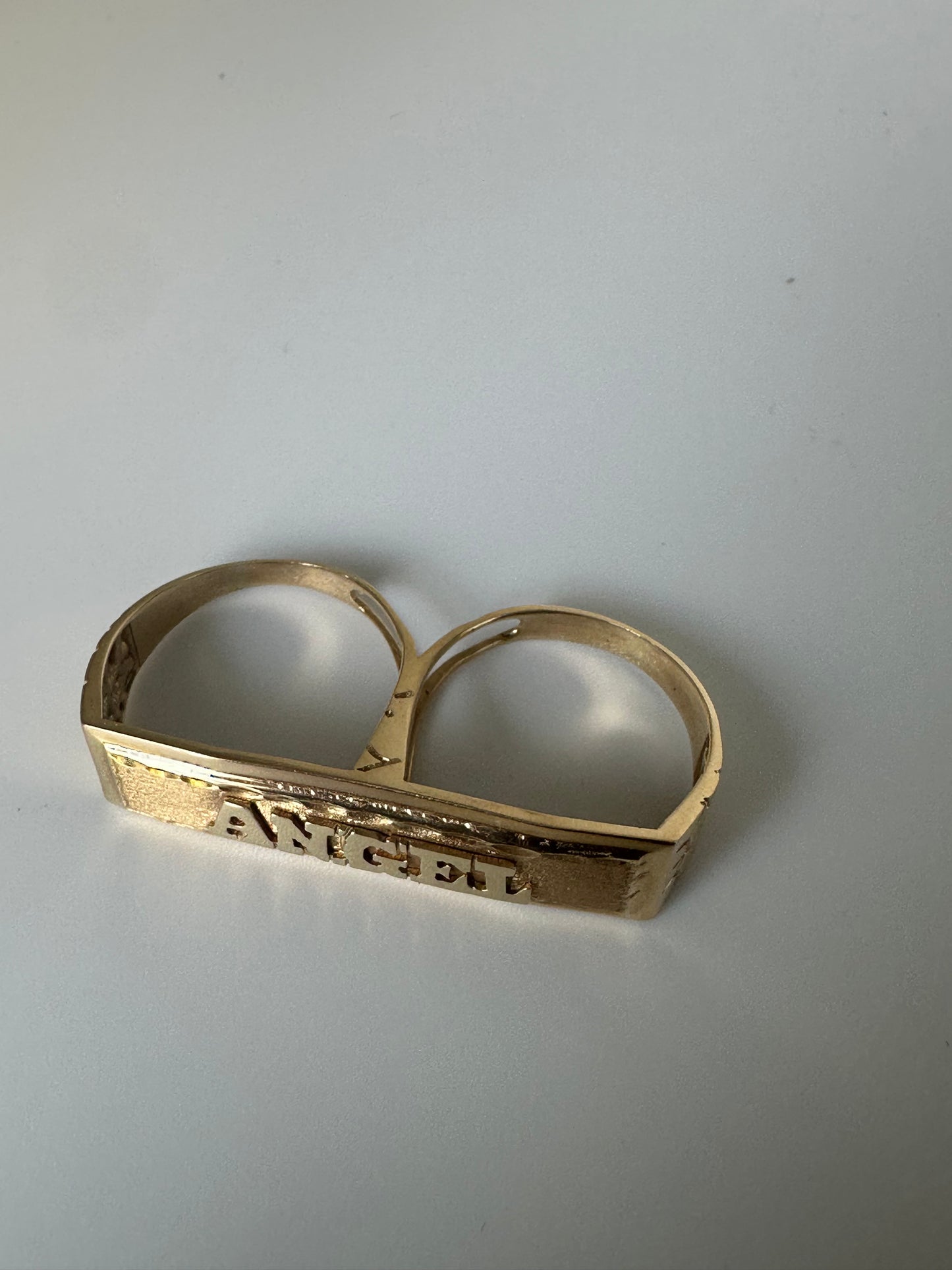 Anillo doble dedo con nombre de “Angel”