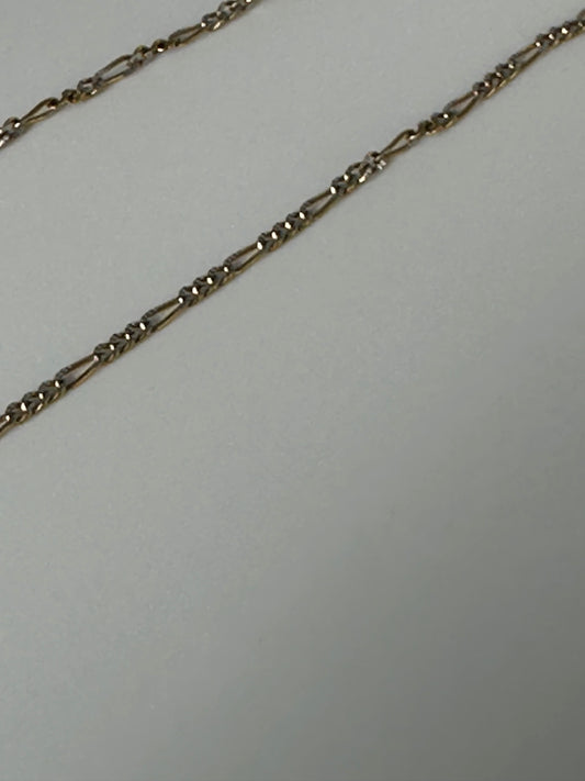 Cadena fígaro diamantado 16”