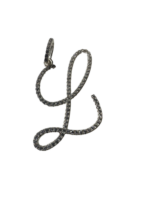 Letra “L” con sirconia