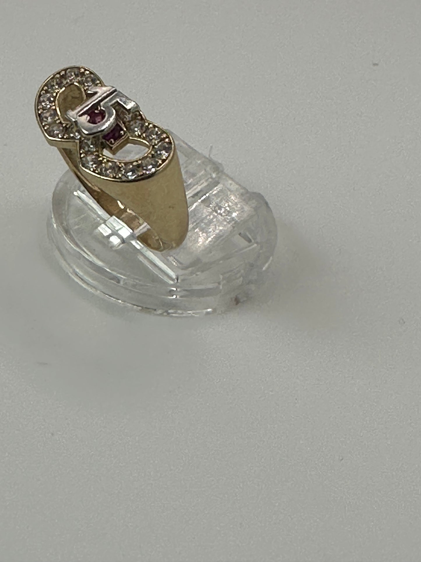 Anillo XV años corazones con sirconias