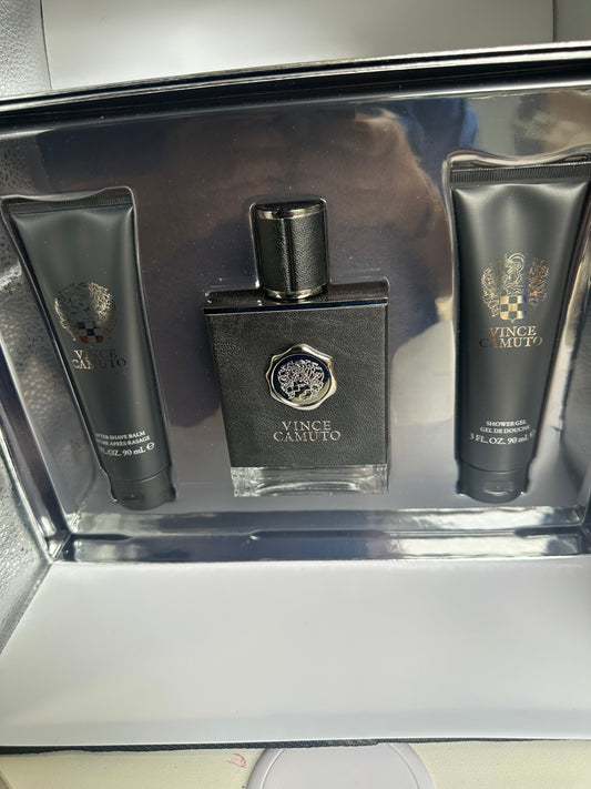 Vince camuto set
