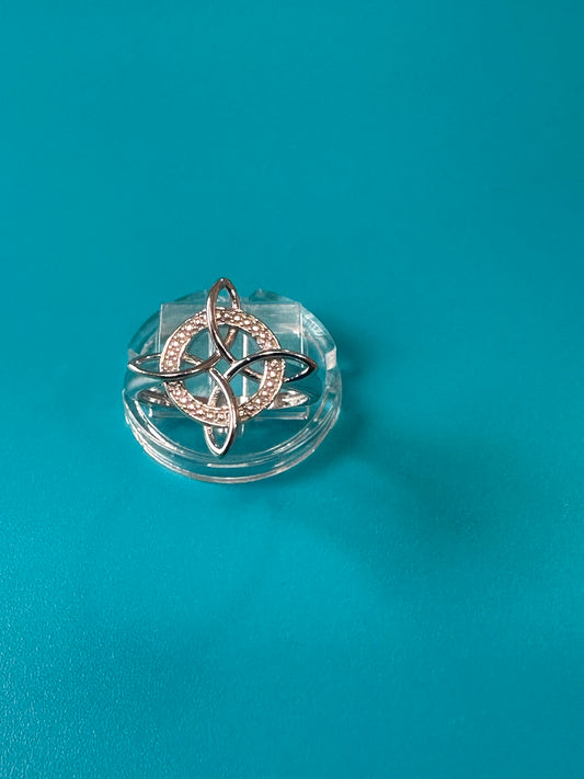 Anillo nudo de bruja #8